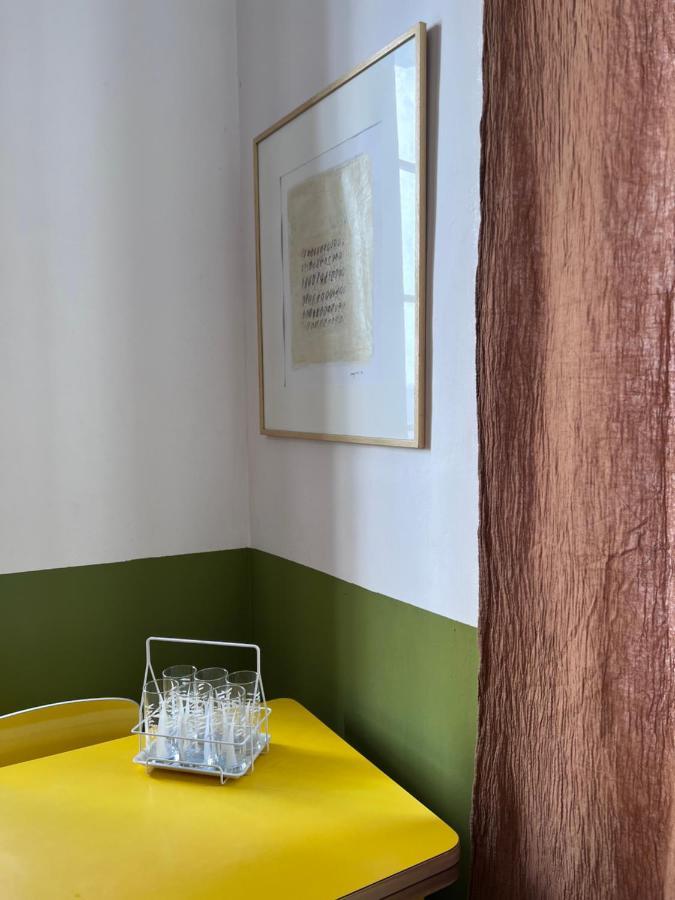 L'Appartement Du Cafe De L'Horloge 라시오타 외부 사진