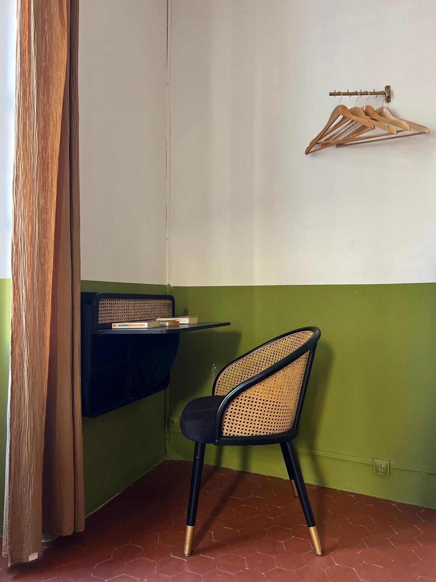 L'Appartement Du Cafe De L'Horloge 라시오타 외부 사진
